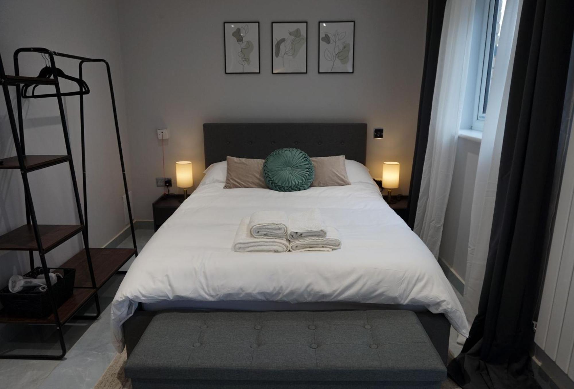 Luxury 5Bd Suite Guest House Londen Buitenkant foto